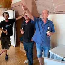 Umzug in die Festhalle8